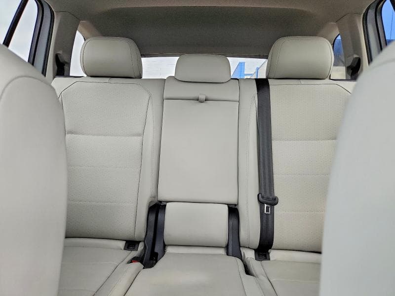 2018 VOLKSWAGEN TIGUAN SE 10