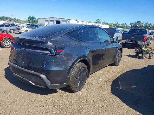 2026 TESLA MODEL Y 3