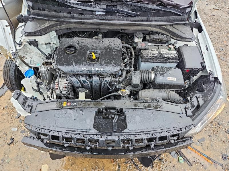 2017 HYUNDAI ELANTRA SE 11