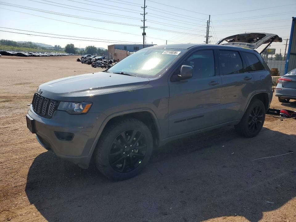 2020 JEEP GRAND CHEROKEE LAREDO - 1