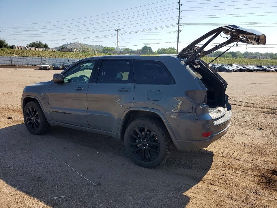2020 JEEP GRAND CHEROKEE LAREDO 2