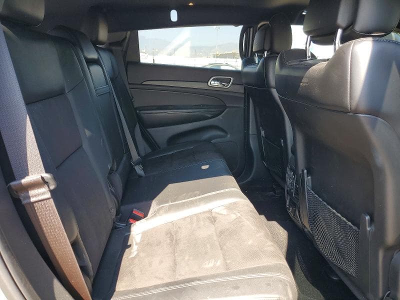 2020 JEEP GRAND CHEROKEE LAREDO 11