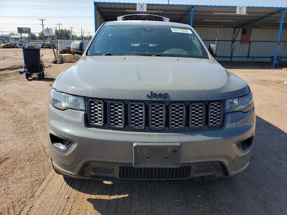 2020 JEEP GRAND CHEROKEE LAREDO 5