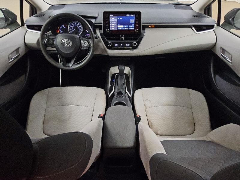 2021 TOYOTA COROLLA LE 8