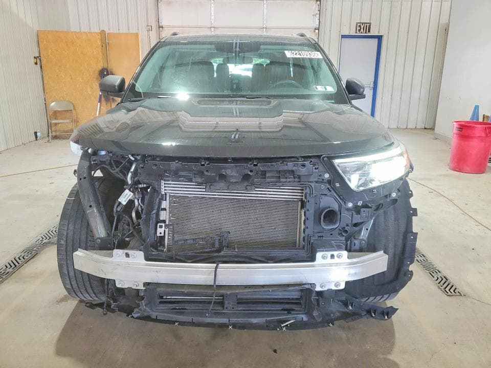 2023 FORD EXPLORER XLT 5