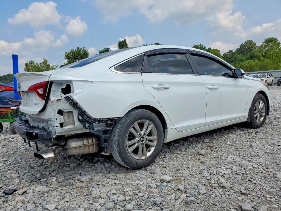2017 HYUNDAI SONATA SE 3