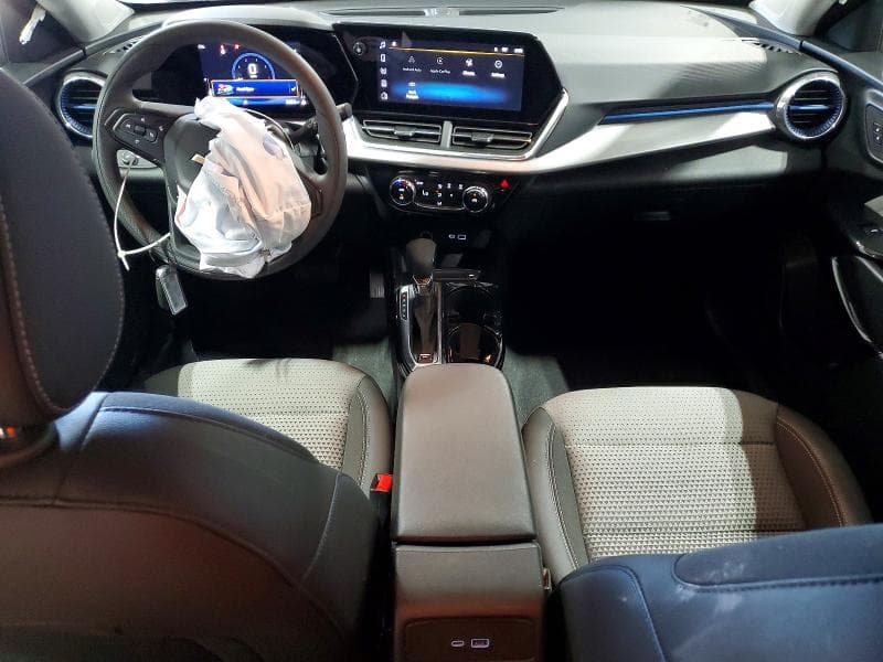 2026 CHEVROLET TRAX 1LT 8