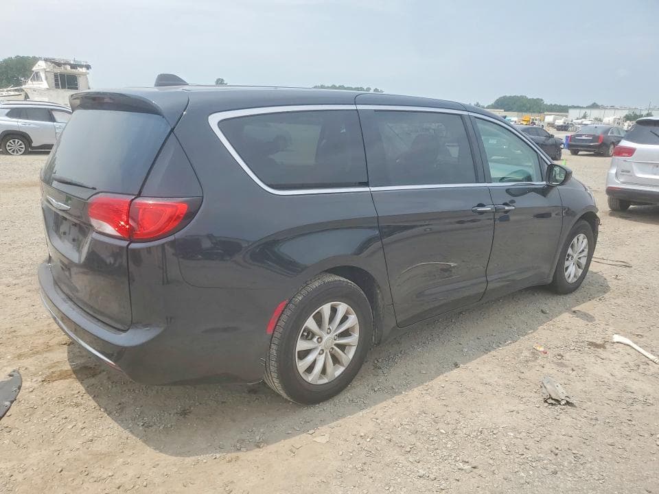 2018 CHRYSLER PACIFICA TOURING PLUS 3