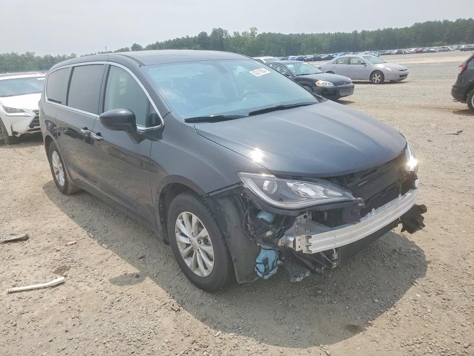 2018 CHRYSLER PACIFICA TOURING PLUS 4