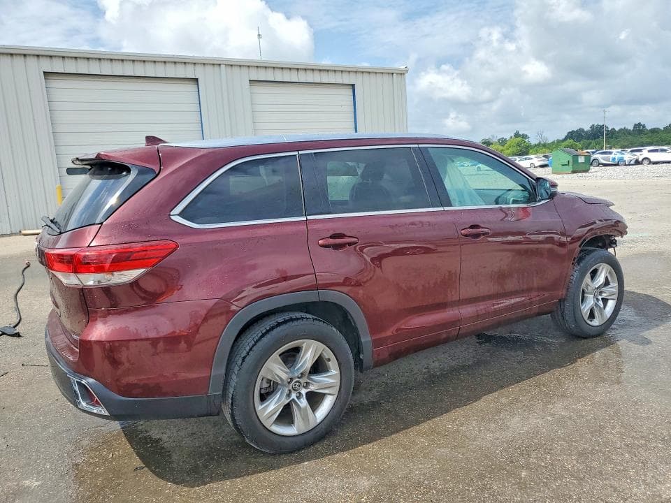 2017 TOYOTA HIGHLANDER LIMITED 3