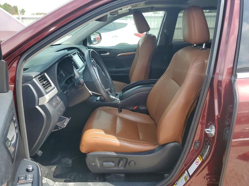 2017 TOYOTA HIGHLANDER LIMITED 7