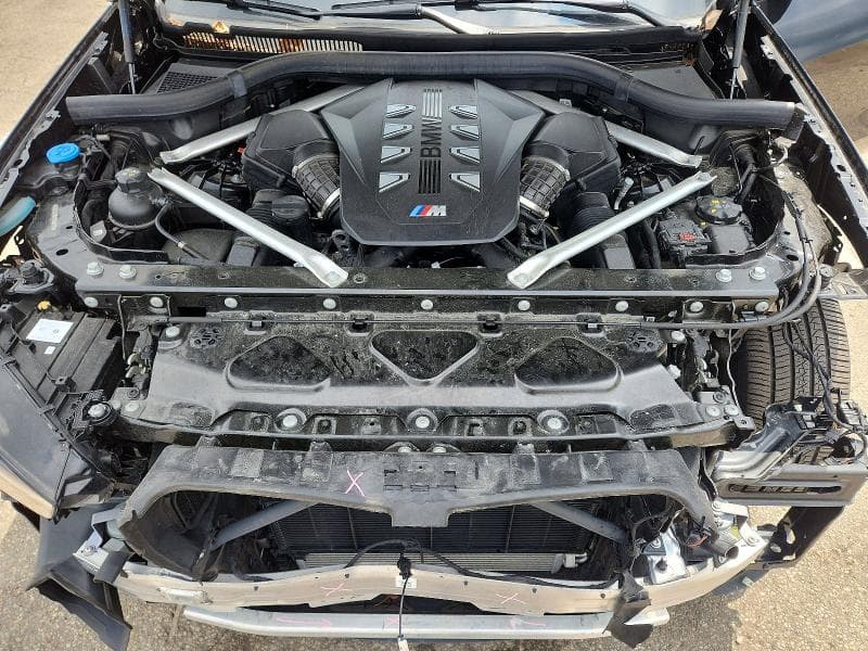 2025 BMW X5 M60I 12