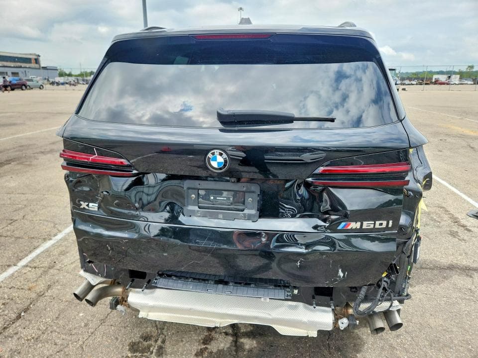 2025 BMW X5 M60I 6