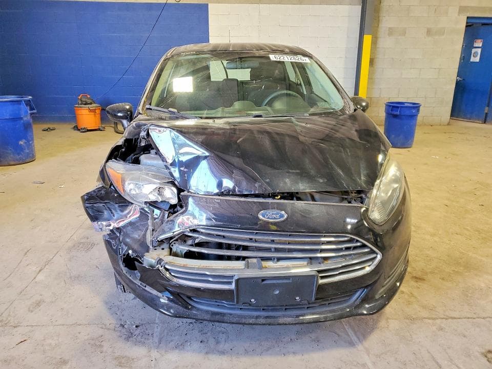2017 FORD FIESTA SE 5