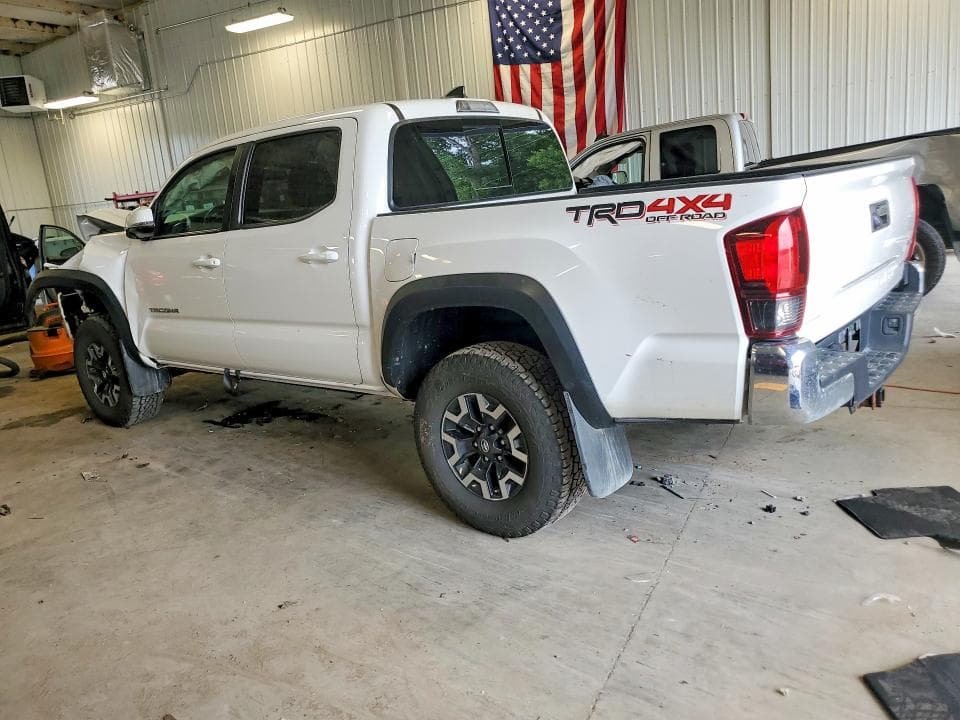 2019 TOYOTA TACOMA TRD OFF-ROAD 2