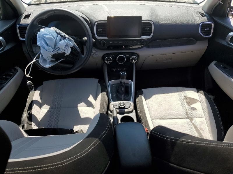 2025 HYUNDAI VENUE SEL 8