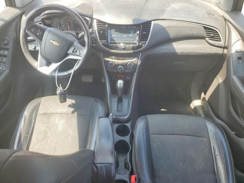 2017 CHEVROLET TRAX 1LT 8