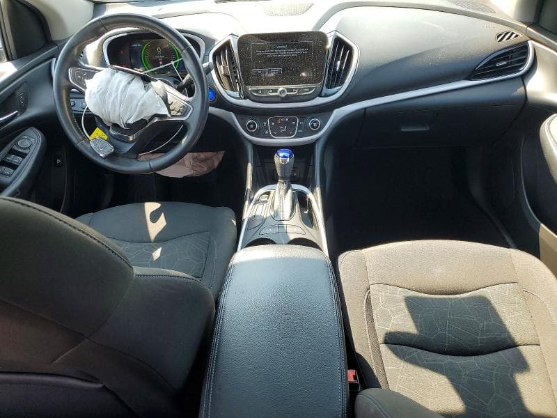2017 CHEVROLET VOLT LT 8