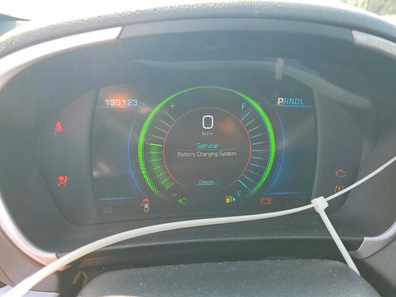 2017 CHEVROLET VOLT LT 9