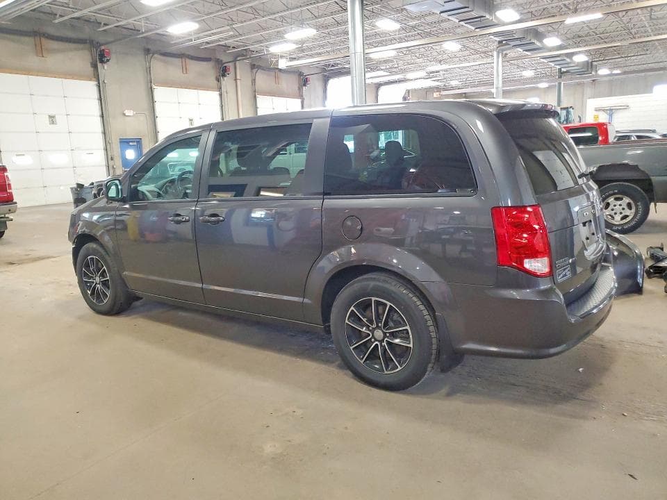 2018 DODGE GRAND CARAVAN SE 2