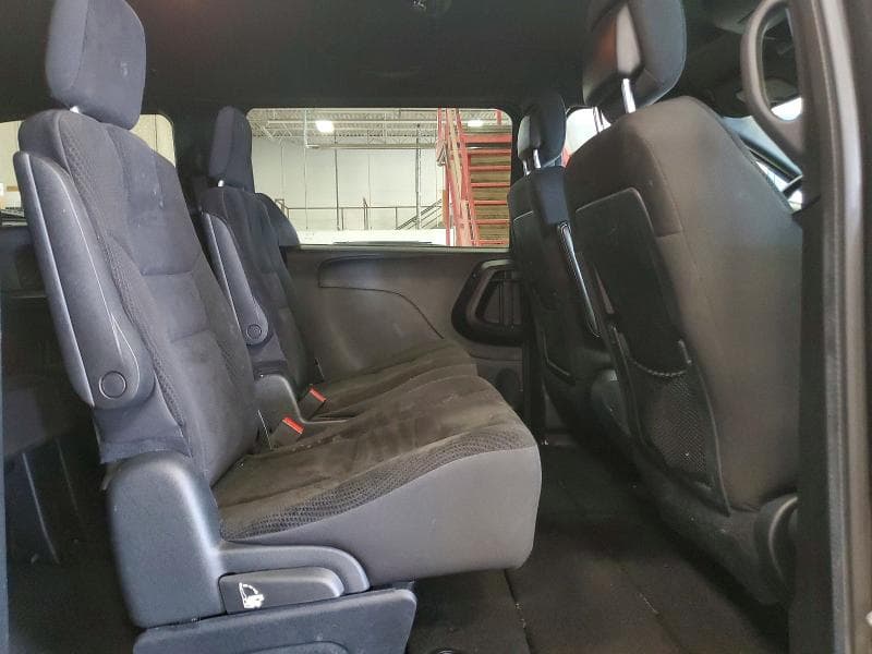 2018 DODGE GRAND CARAVAN SE 11
