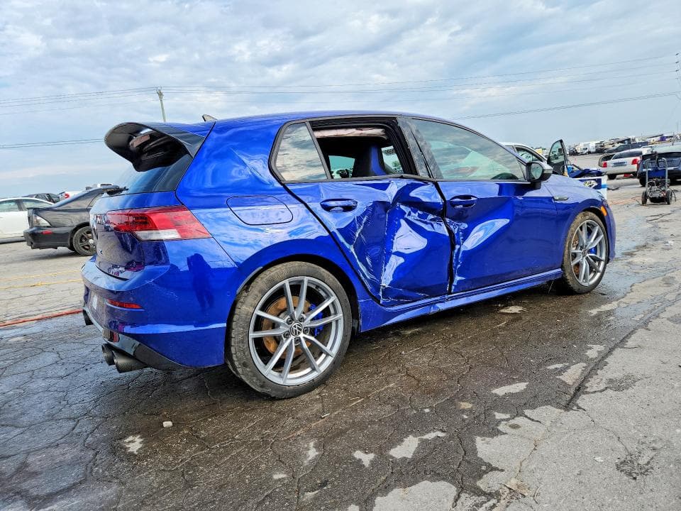 2024 VOLKSWAGEN GOLF R 3