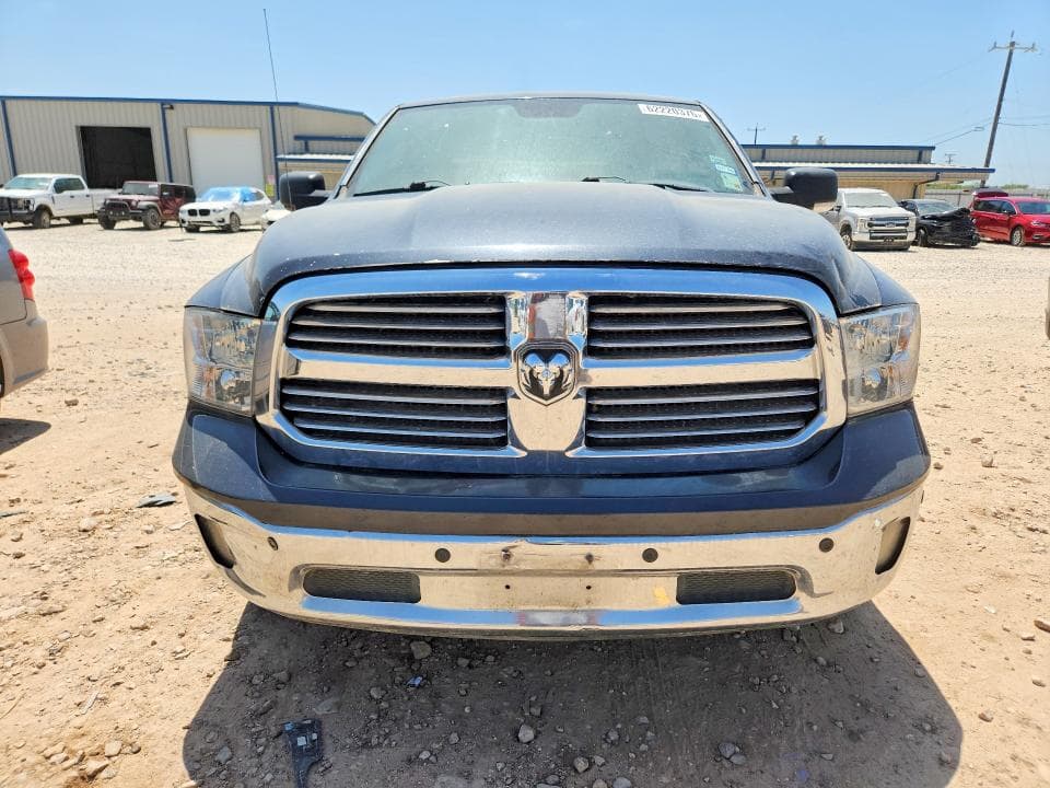 2017 RAM 1500 SLT SLT 5