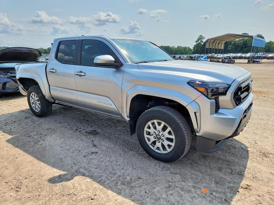 2024 TOYOTA TACOMA SR5 4