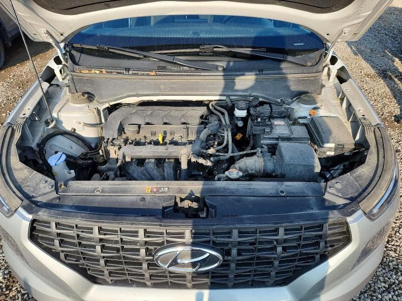 2022 HYUNDAI VENUE 11