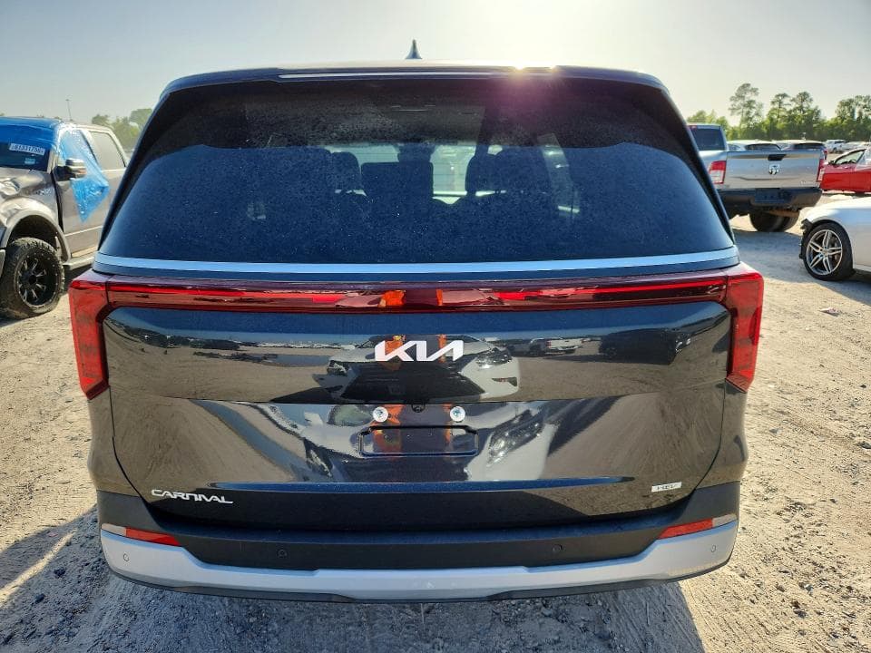 2026 KIA CARNIVAL LXS LXS 6