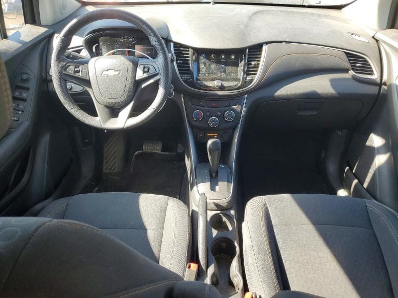 2019 CHEVROLET TRAX LS 8