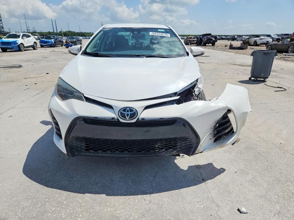 2017 TOYOTA COROLLA SE 5