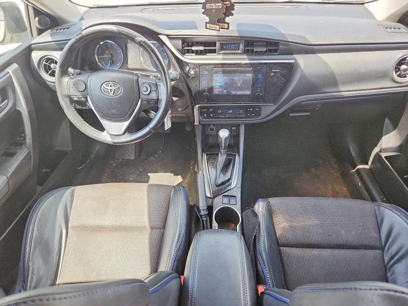 2017 TOYOTA COROLLA SE 8