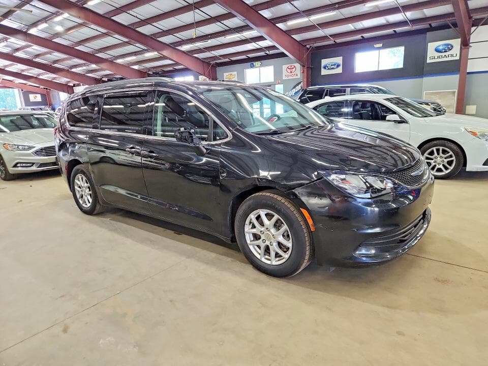 2020 CHRYSLER VOYAGER LXI LXI 4