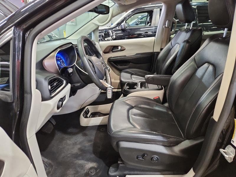 2020 CHRYSLER VOYAGER LXI LXI 7
