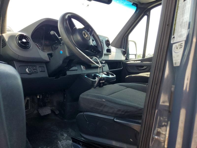 2019 MERCEDES-BENZ SPRINTER 2500/3500 8