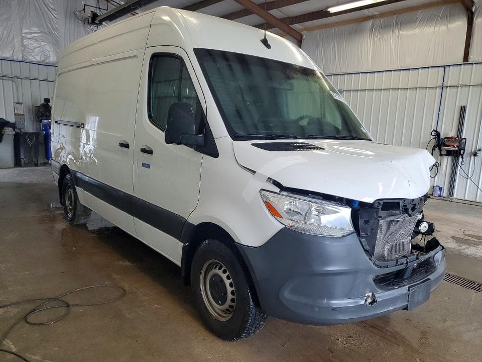 2023 MERCEDES-BENZ SPRINTER 2500 DELIVERY VAN 4
