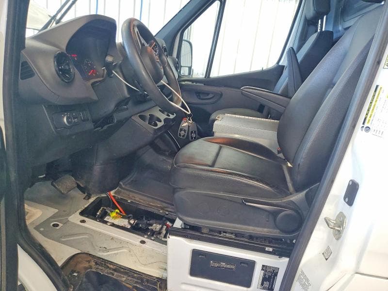 2023 MERCEDES-BENZ SPRINTER 2500 DELIVERY VAN 7