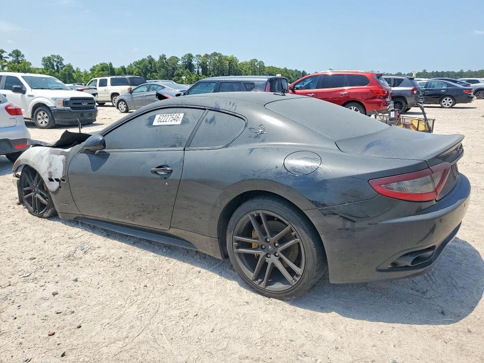 2017 MASERATI GRANTURISMO S 2