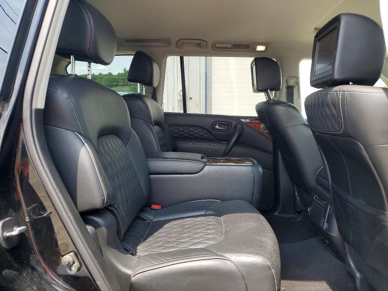 2019 INFINITI QX80 LUXE 11