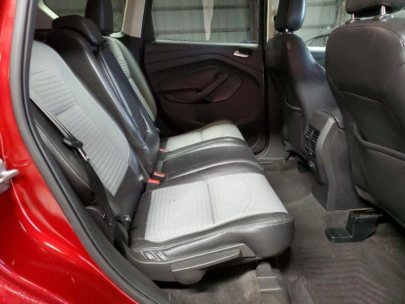 2018 FORD ESCAPE SE 11
