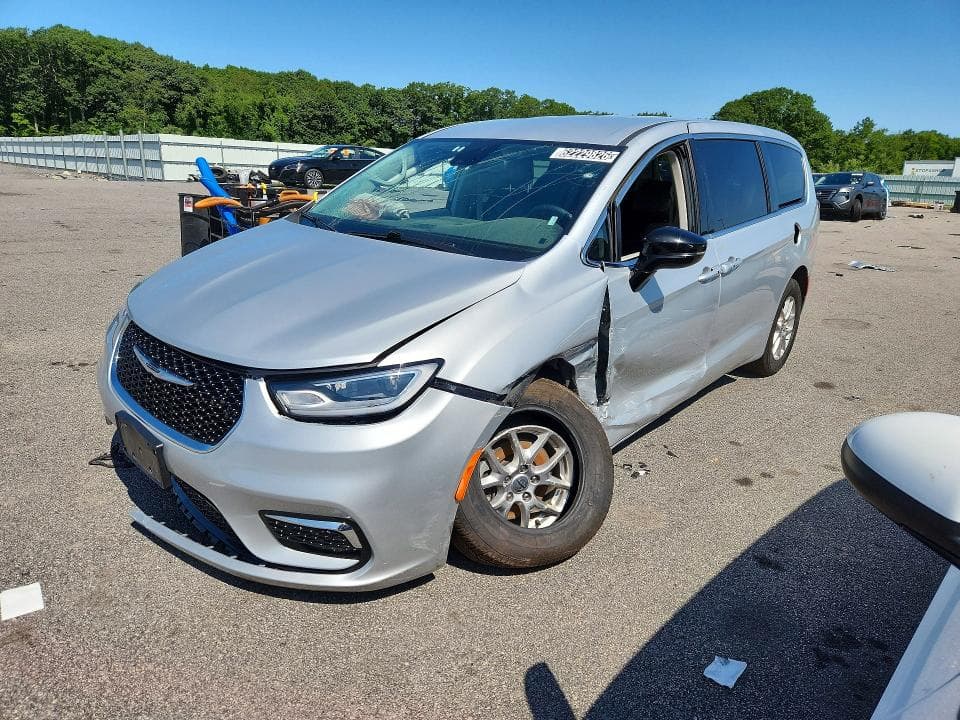 2024 CHRYSLER PACIFICA TOURING L - 1