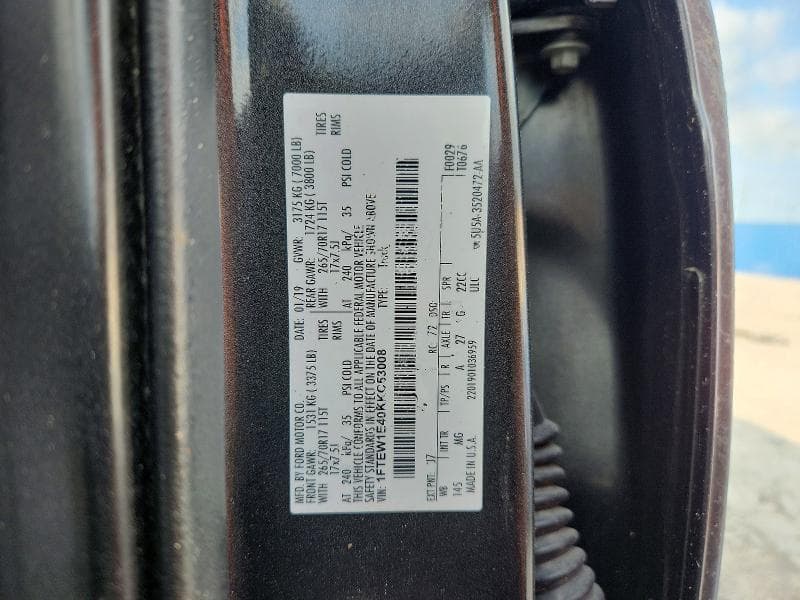 2019 FORD F-150 12