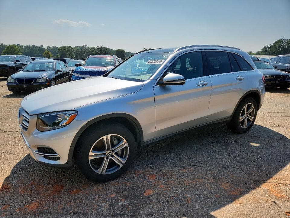 2017 MERCEDES-BENZ GLC 300