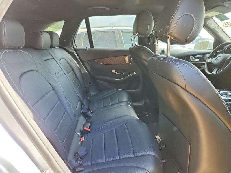 2017 MERCEDES-BENZ GLC 300 11
