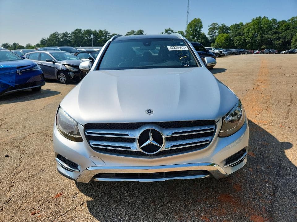 2017 MERCEDES-BENZ GLC 300 5