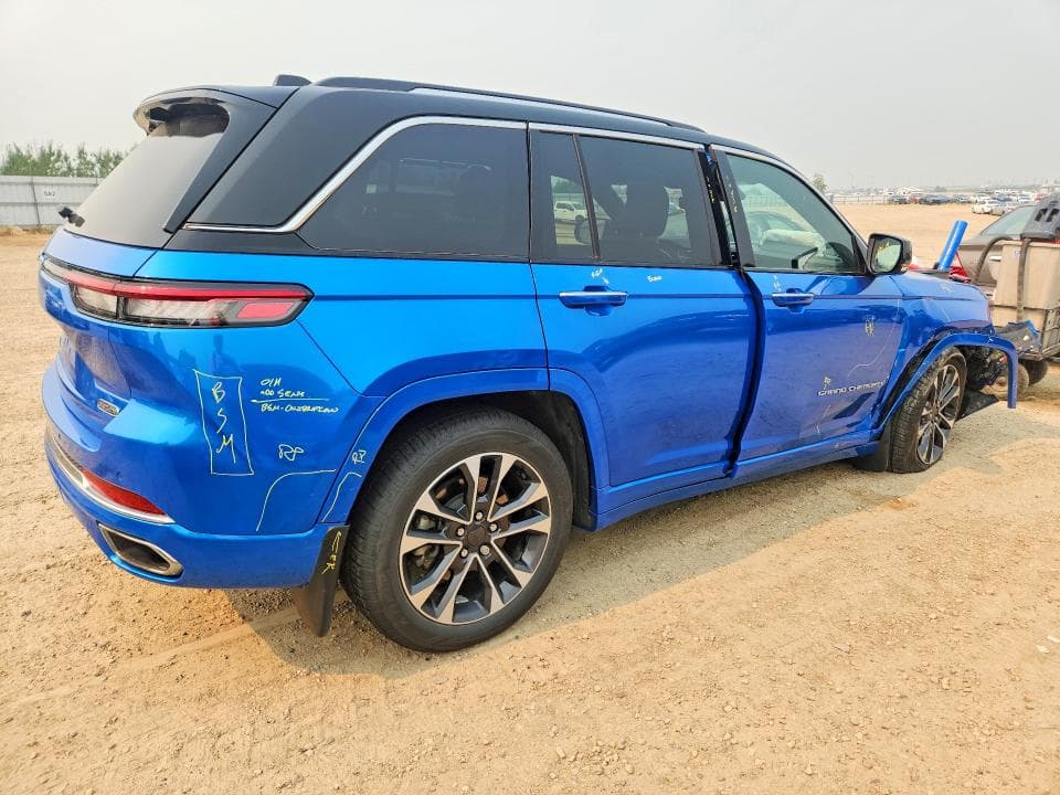 2023 JEEP GRAND CHEROKEE OVERLAND 4XE 3