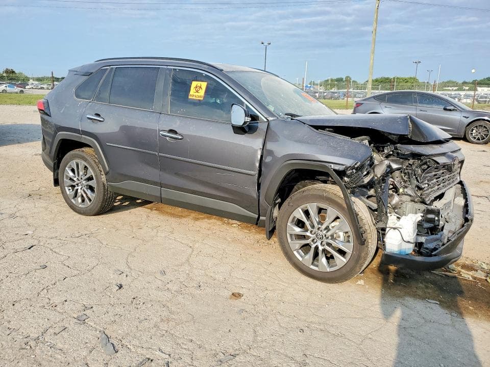 2025 TOYOTA RAV4 LIMITED 4