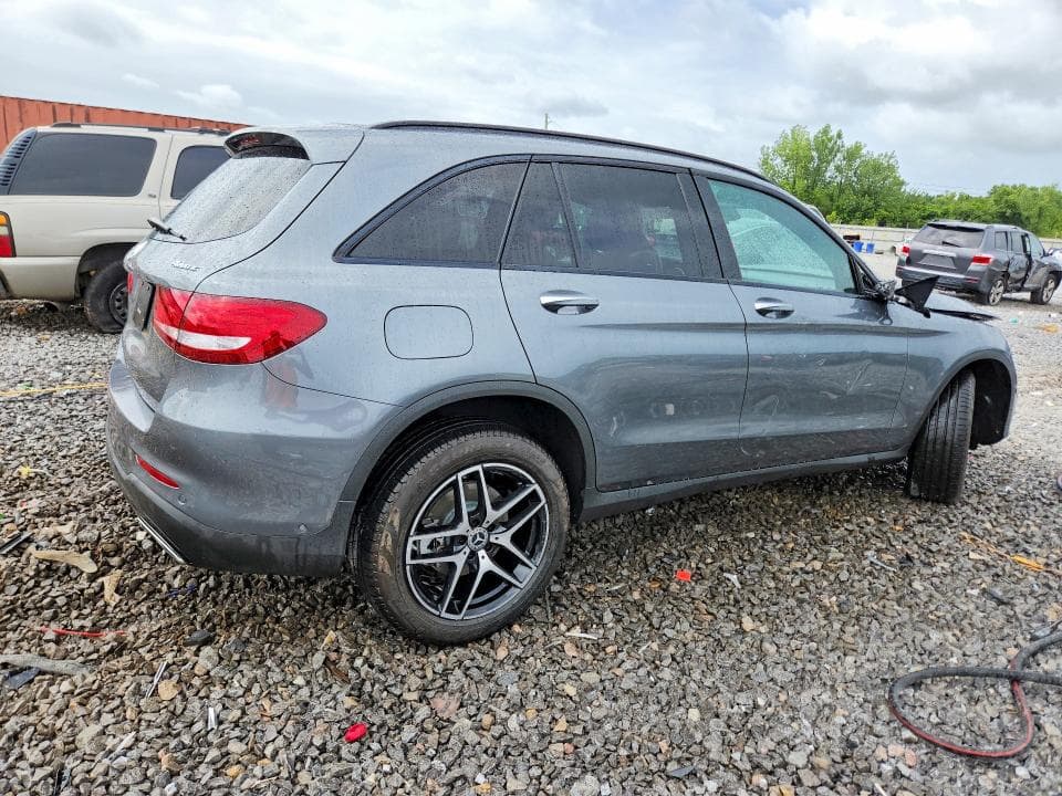 2019 MERCEDES-BENZ GLC 300 4MATIC 3