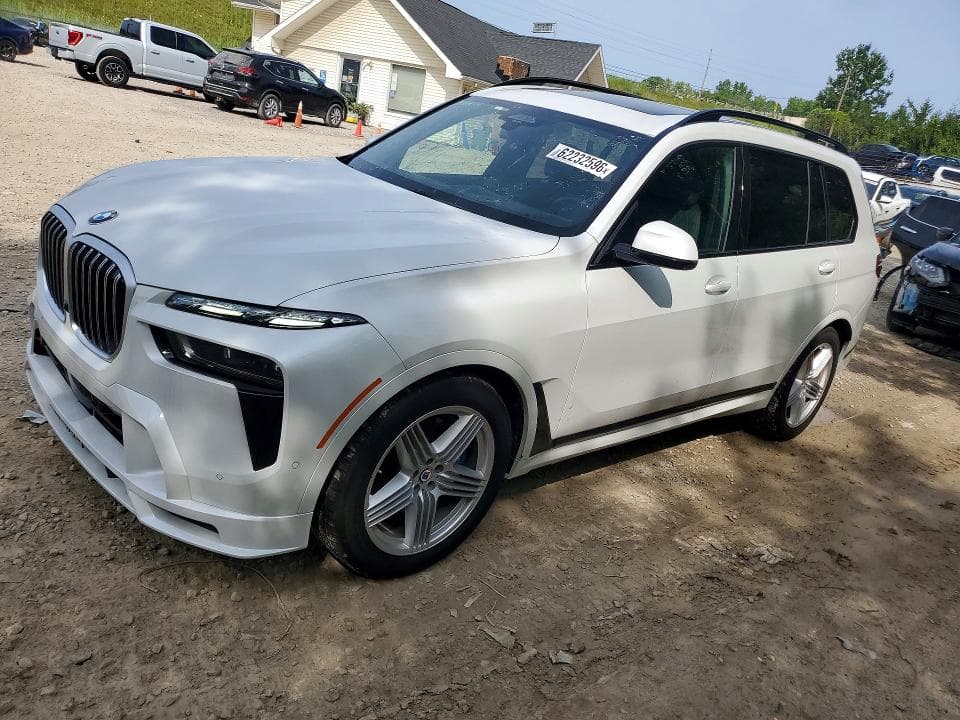 2025 BMW X7 ALPINA XB7 - 1